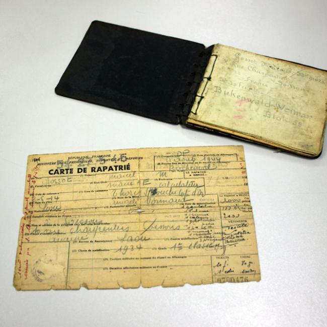 Carnet et carte de rapatrié de Marcel GOSSOT, charpentier de Soissons déporté à Buchenwald