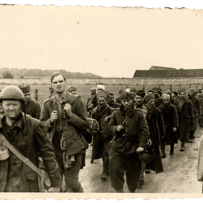 Prisonniers français en juin 1940 pendant la Seconde Guerre mondiale dans l’Aisne